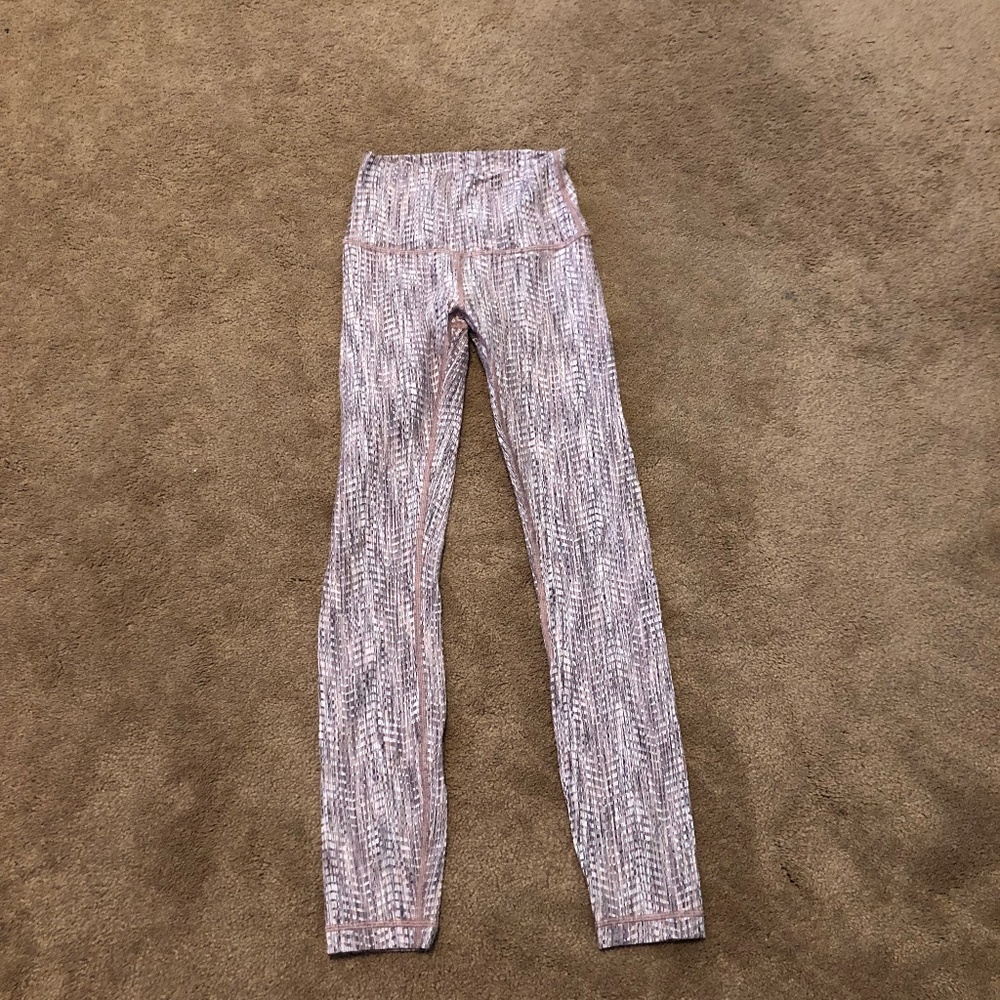 Lululemon Wunder Train Leggings